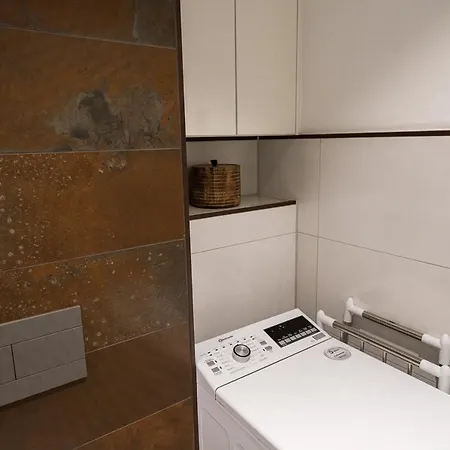 Stylisches Im Herzen Von + Parkplatz + Netflix + Self Check-in Dresden