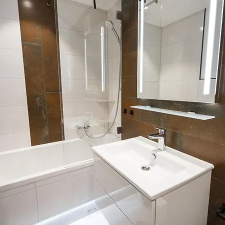 Apartament Stylisches Im Herzen Von + Parkplatz + Netflix + Self Check-in Drezno
