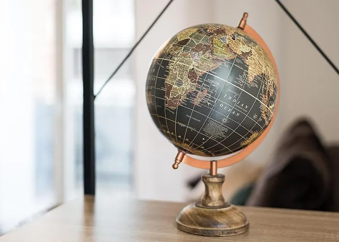 Daire Stylisches Im Herzen Von + Parkplatz + Netflix + Self Check-in Dresden