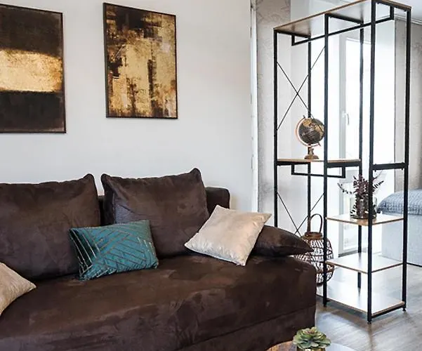 Daire Stylisches Im Herzen Von + Parkplatz + Netflix + Self Check-in